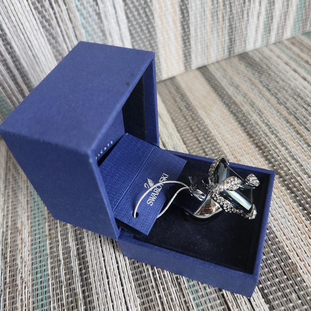 SWAROVSKI Louise Ring Blue Shade  crystal cocktail ring 52 - Picture 5 of 8
